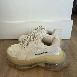 Balenciaga WOMEN'S TRIPLE S CLEAR SOLE SNEAKER IN WHITE